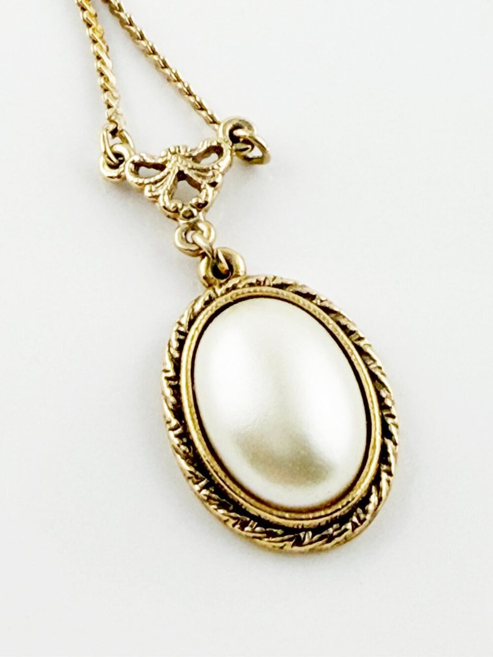 1928 Jewelry Co. Gold Tone Faux Pearl Oval Pendant Necklace - Grandmacore